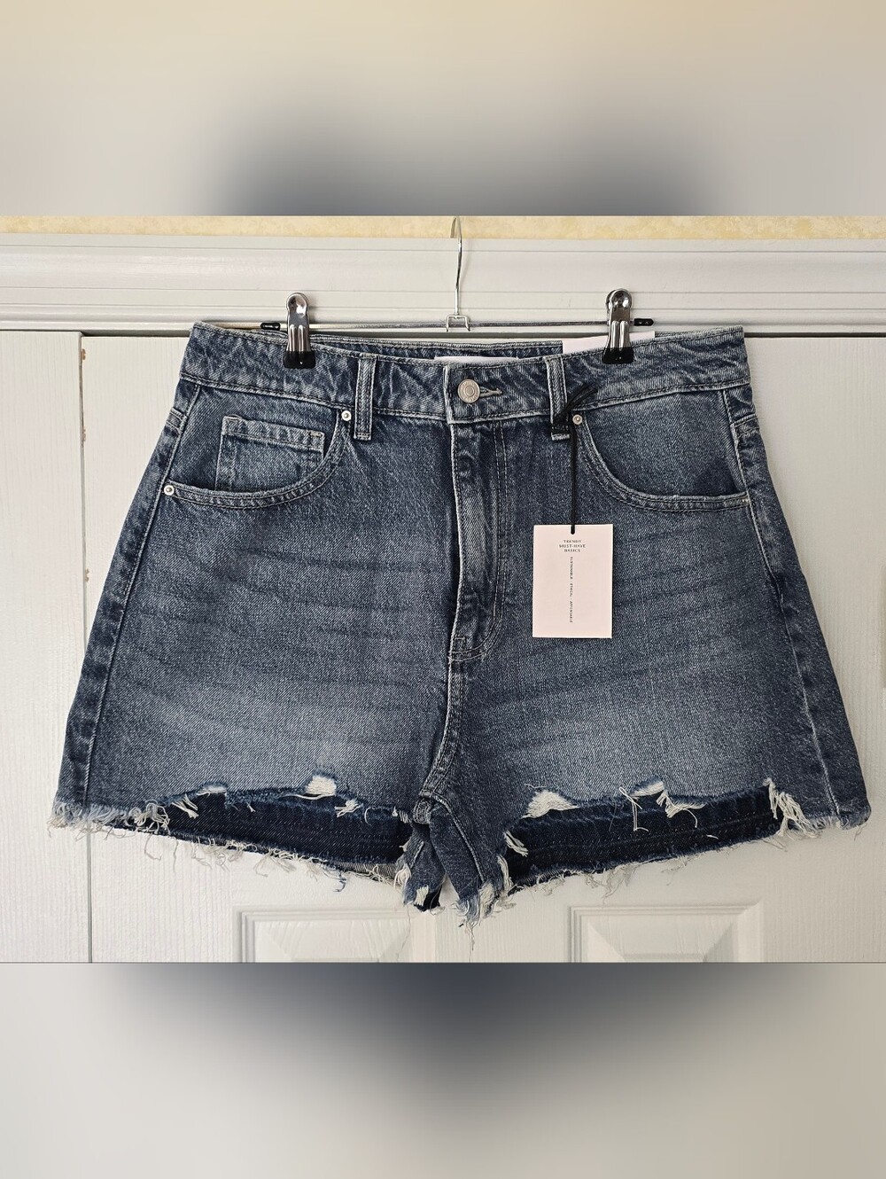 NWT Zenana Distressed Denim Shorts - Large